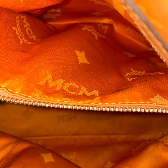 MCM Medium Heritage Canvas Bowling Bag in Cognac - Picture 15 of 16